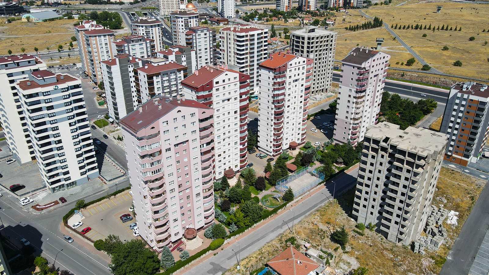 ÖZ-KA Mühendisler Sitesi
